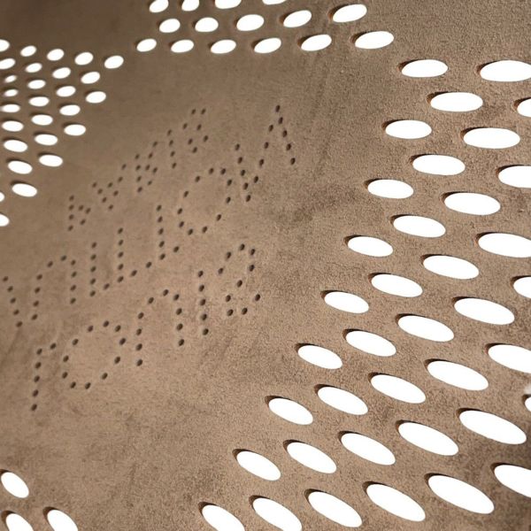 ルイヴィトン トートバッグ ノマド・レザー カバNS M85130 LOUIS VUITTON  ショルダーバッグ 2way ポーチ付き