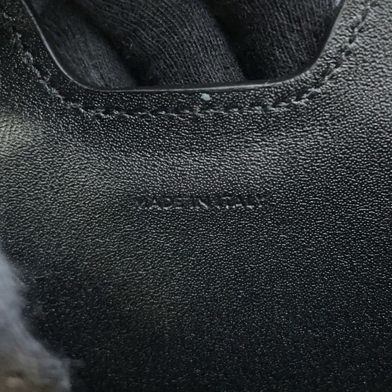 セリーヌ ショルダーバッグ スモール カミーユ 16(セーズ) ソフト バッグ スムースカーフレザー 120693 CELINE 黒 2way