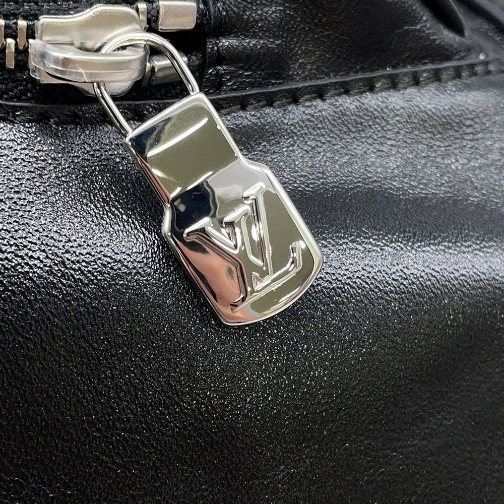 ルイヴィトン リュック ラムレザー モンスリ バイブPM M12587 LOUIS VUITTON ヴィトン バッグ 黒 ブラック