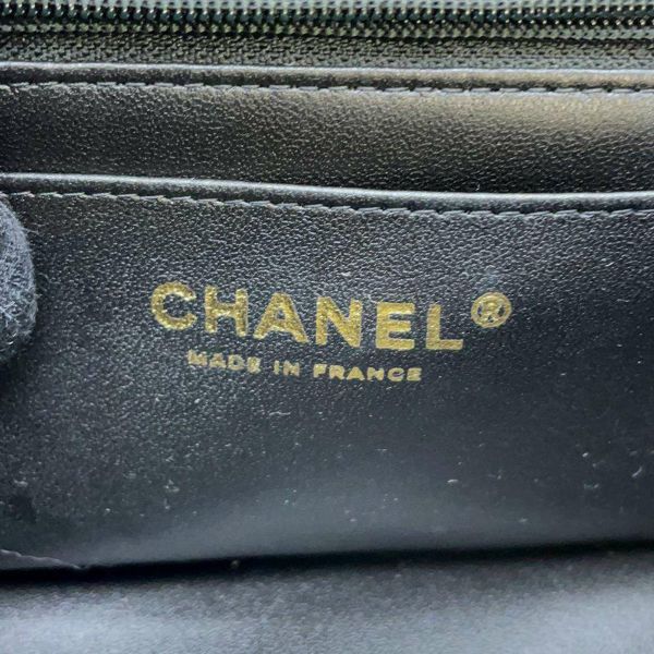 シャネル チェーンショルダーバッグ マトラッセ ココマーク トップハンドル ミニ ラムスキン AS2431 CHANEL 黒