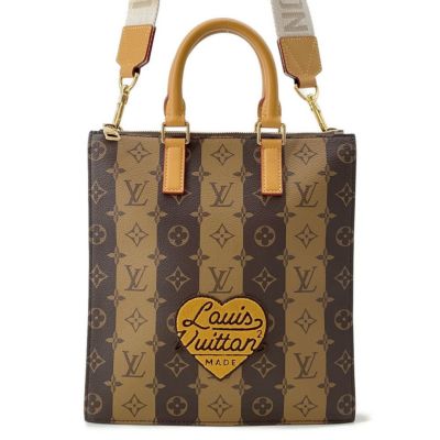 ルイヴィトン　バック ルイヴィトン トランク モノグラム・ストライプ LV×NIGO