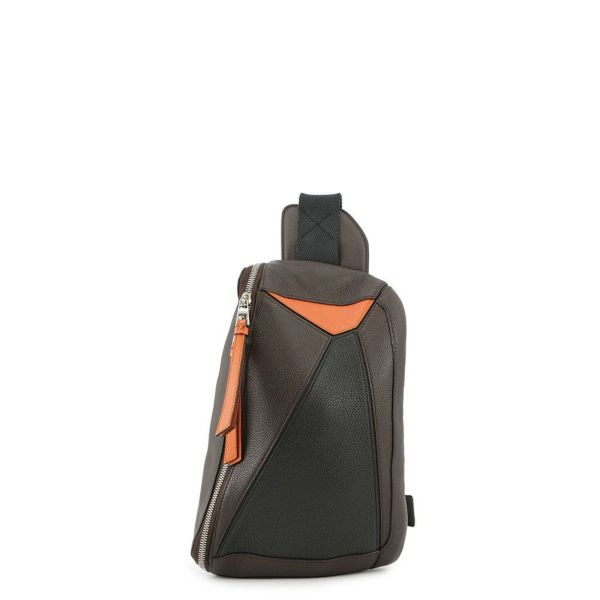 ロエベ ボディバッグ アナグラム パズル レザー 335.12.Z53 LOEWE バッグ