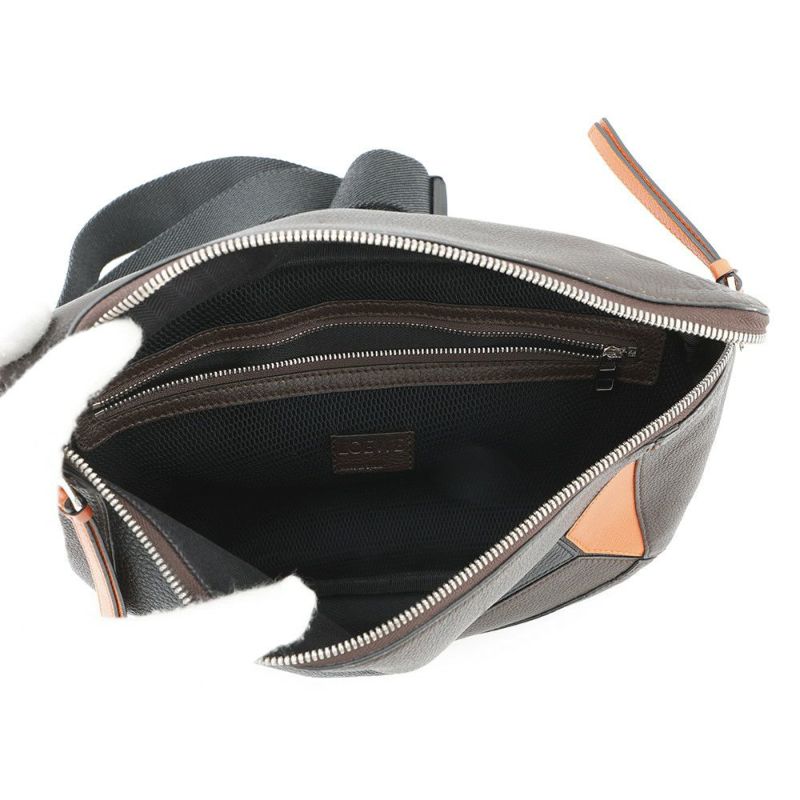 ロエベ ボディバッグ アナグラム パズル レザー 335.12.Z53 LOEWE バッグ