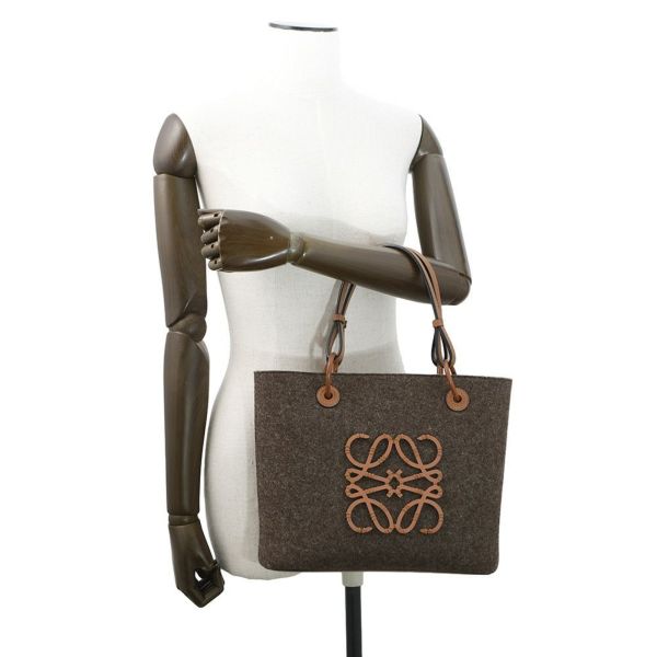 ロエベ トートバッグ アナグラム バスケットバッグ フェルト A223098X05 LOEWE 2way