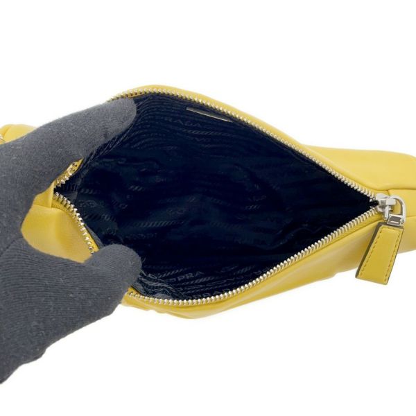 プラダ ショルダーバッグ トライアングル レザー 1BH190 PRADA バッグ