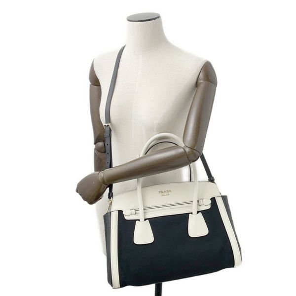 プラダ ハンドバッグ ロゴ サフィアーノ キャンバス BN2595 PRADA 2wayショルダー 黒 白