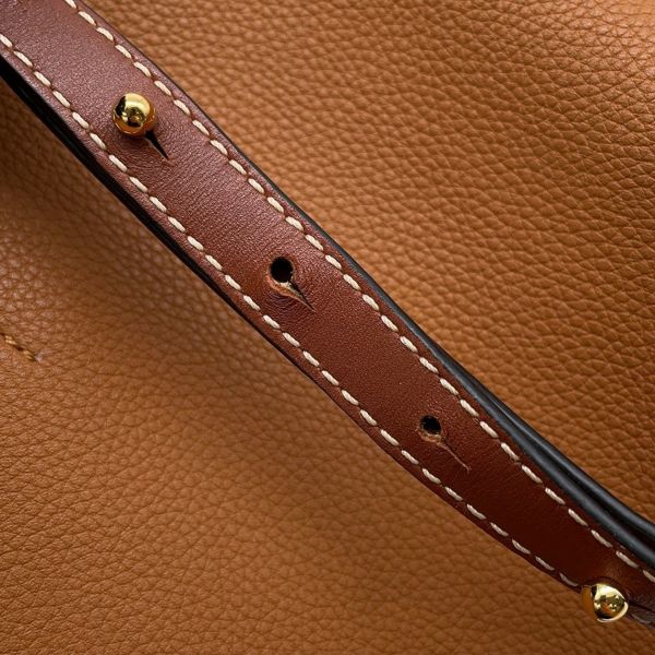 ロエベ ショルダーバッグ ゲート バケット レザー LOEWE バッグ