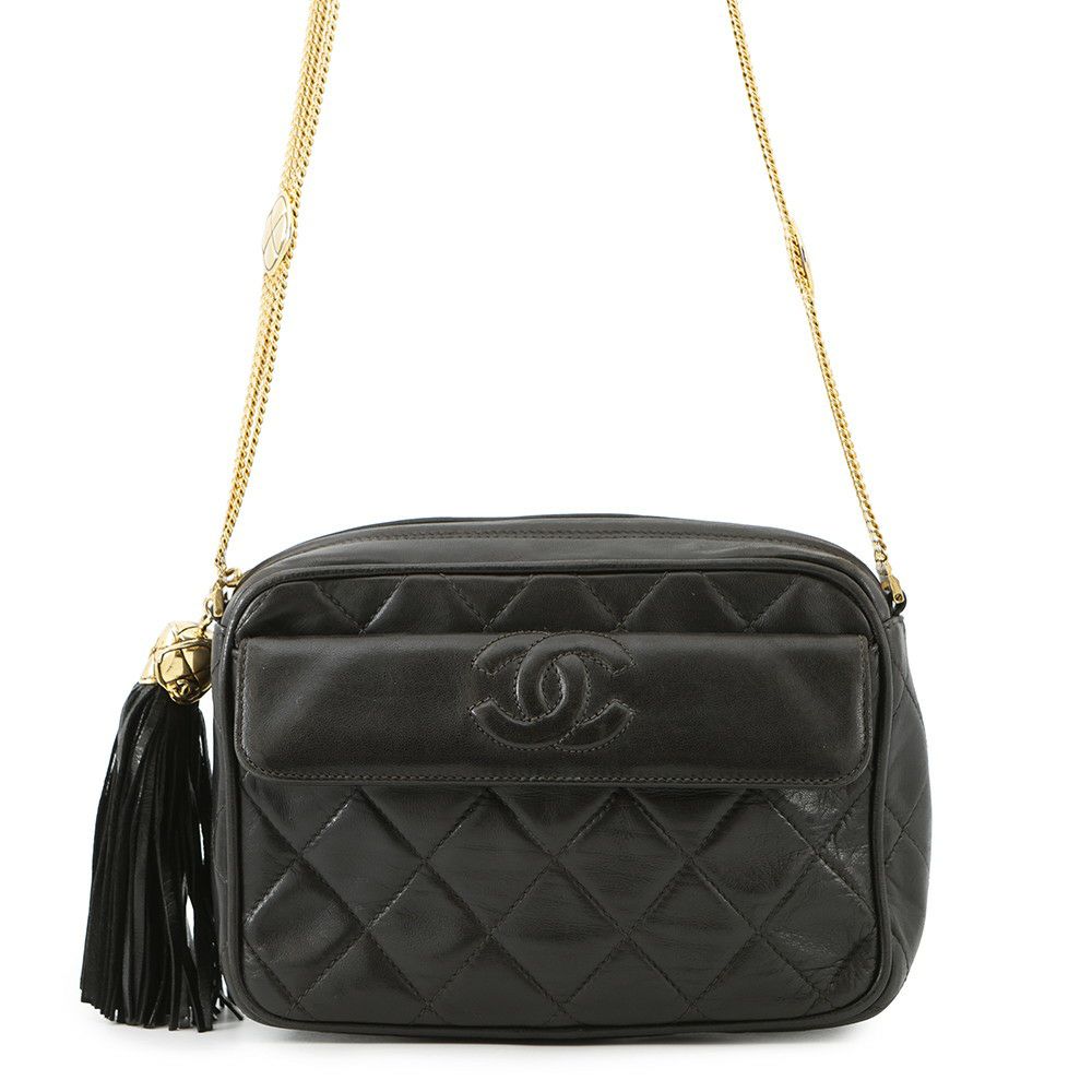 シャネル チェーンショルダーバッグ マトラッセ タッセル ラムスキン CHANEL バッグ 黒