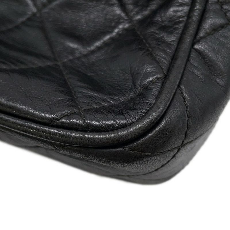 シャネル チェーンショルダーバッグ マトラッセ タッセル ラムスキン CHANEL バッグ 黒