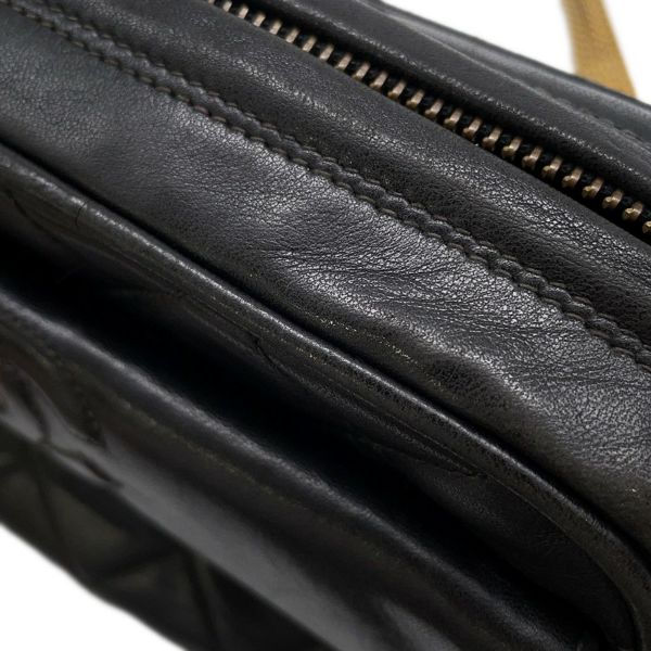 シャネル チェーンショルダーバッグ マトラッセ タッセル ラムスキン CHANEL バッグ 黒