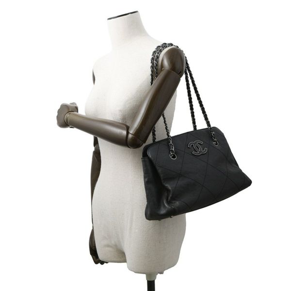 シャネル チェーンショルダーバッグ ワイルドステッチ マトラッセ ココマーク レザー CHANEL バッグ 黒