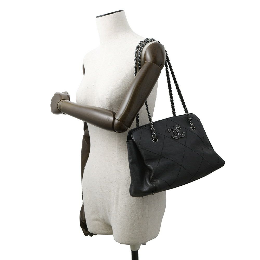 シャネル チェーンショルダーバッグ ワイルドステッチ マトラッセ ココマーク レザー CHANEL バッグ 黒