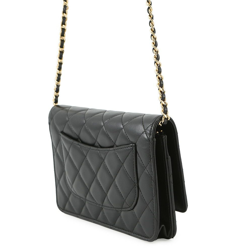 シャネル チェーンウォレット クラシック マトラッセ ココマーク ラムスキン AP0250 CHANEL 財布 黒
