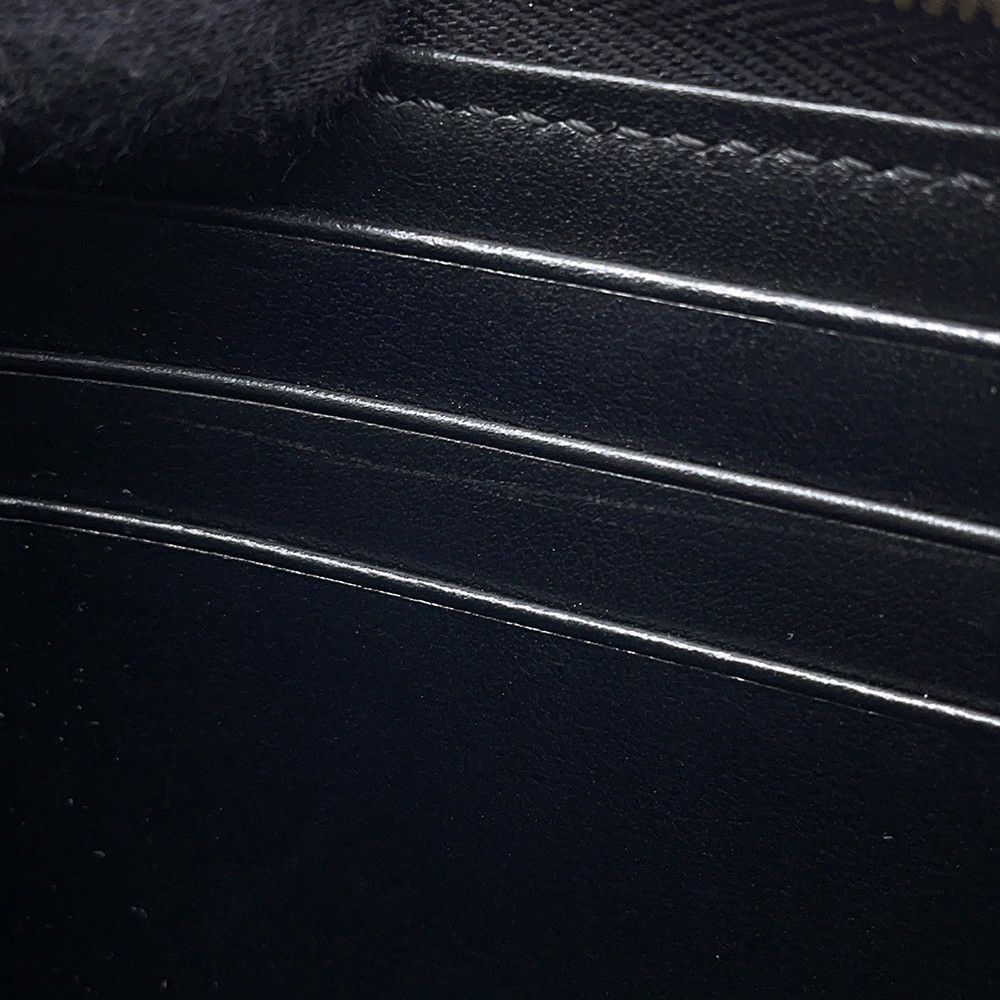 セリーヌ コインケース トリオンフ コンパクト ジップドウォレット レザー 10B663BFU CELINE 財布 黒