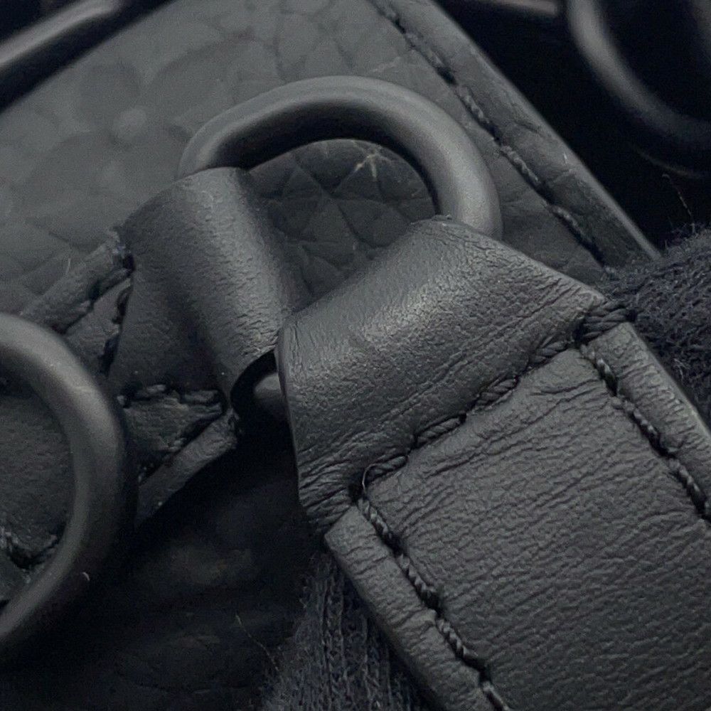 ルイヴィトン 長財布 モノグラム・トリヨン スティーマー・ウェアラブル ウォレット M81746 ショルダーバッグ 黒 ブラック