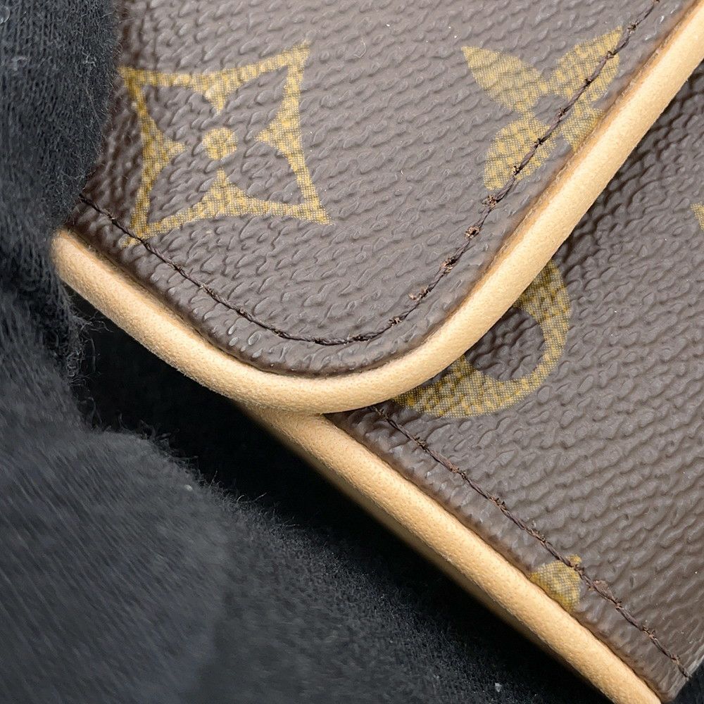 ルイヴィトン ショルダーバッグ モノグラム ポシェットツインPM M51854 LOUIS VUITTON
