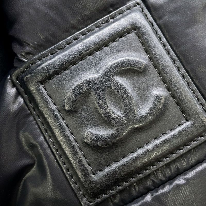 シャネル トートバッグ コココクーン ココマーク ナイロン A47107 CHANEL バッグ 黒