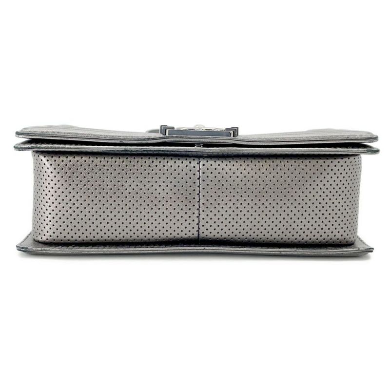 シャネル チェーンショルダーバッグ ボーイシャネル ラムスキン A67086  CHANEL バッグ シルバー