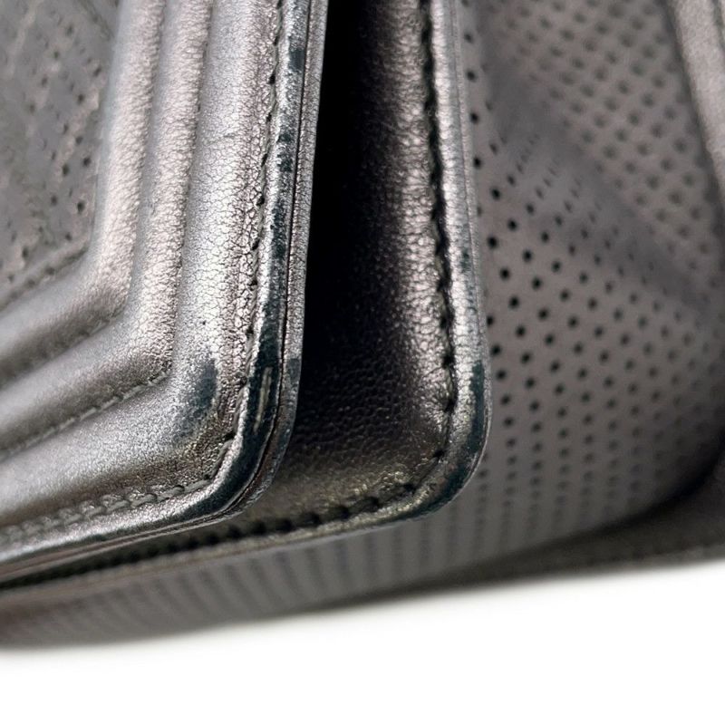 シャネル チェーンショルダーバッグ ボーイシャネル ラムスキン A67086  CHANEL バッグ シルバー