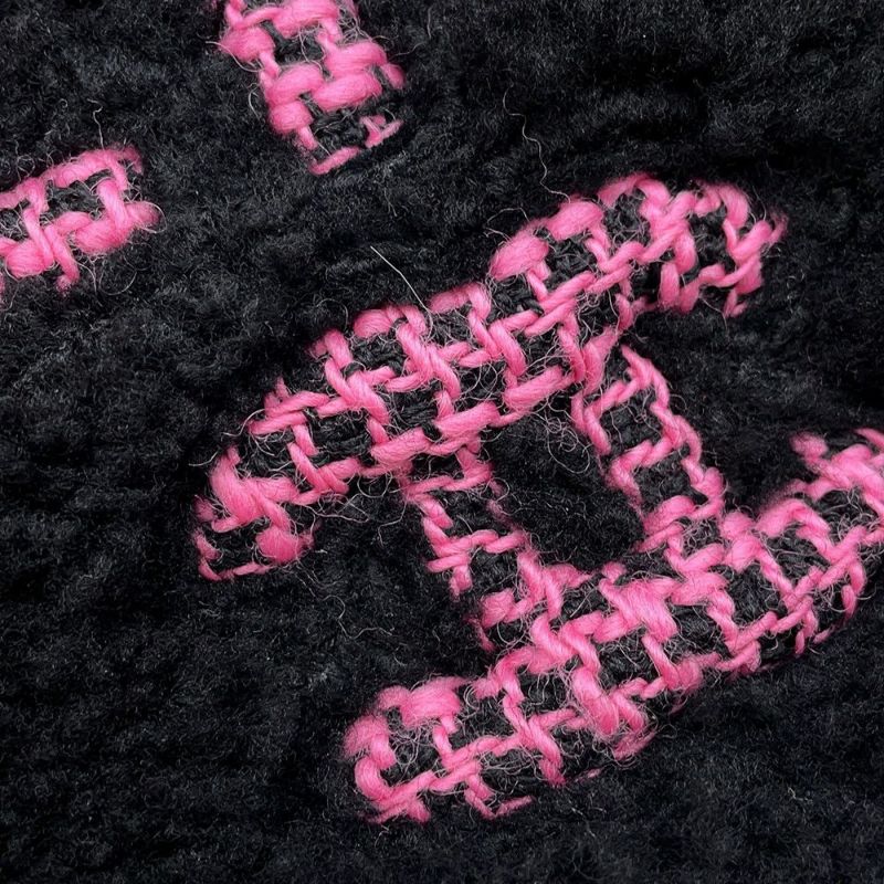 シャネル トートバッグ ココマーク ココネージュ ツイード ムートン AS0981 CHANEL バッグ 巾着バッグ 黒