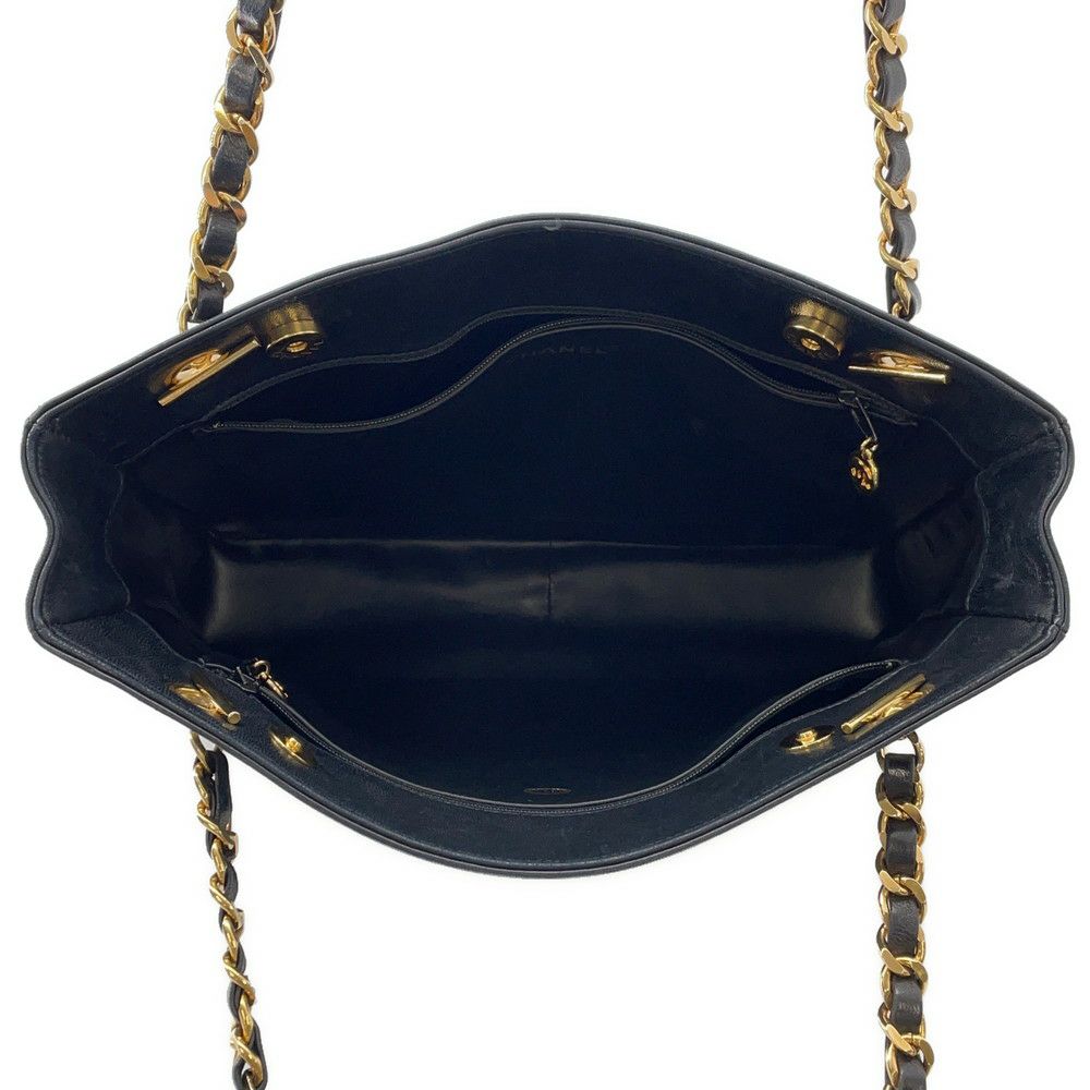 シャネル チェーントートバッグ ココマーク ラムスキン CHANEL バッグ 黒