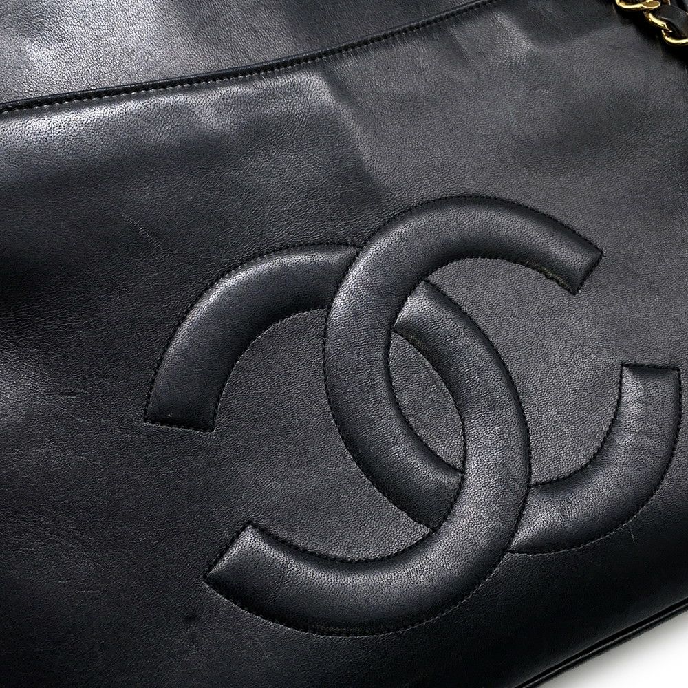 シャネル チェーントートバッグ ココマーク ラムスキン CHANEL バッグ 黒