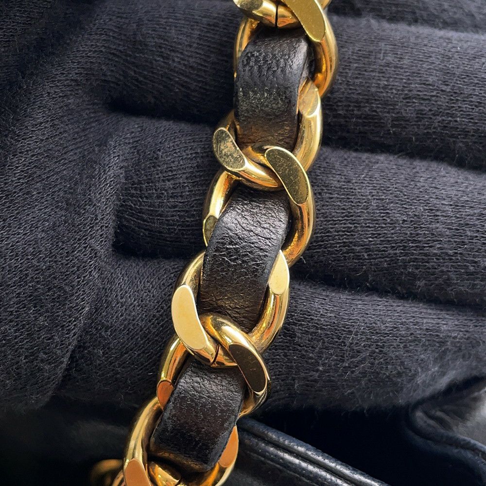 シャネル チェーントートバッグ ココマーク ラムスキン CHANEL バッグ 黒