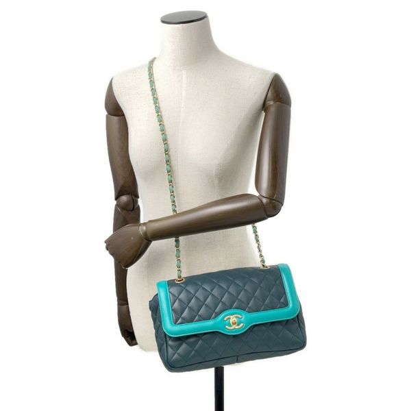 シャネル チェーンショルダーバッグ マトラッセ ココマーク ラムスキン CHANEL バッグ