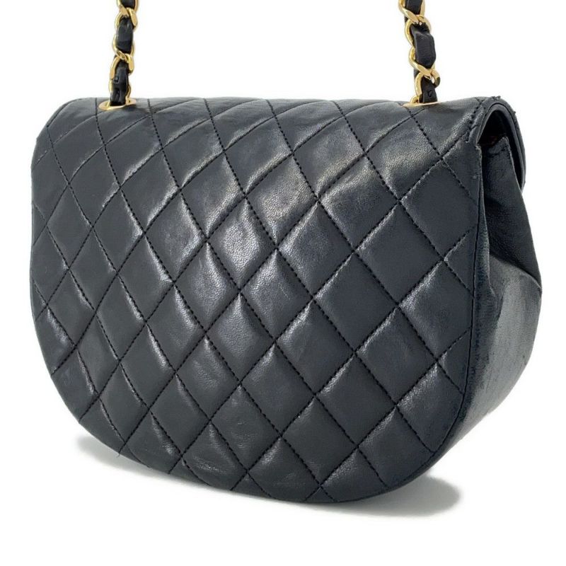 シャネル マトラッセ ハーフムーン チェーンショルダーバッグ ココマーク ラムスキン CHANEL バッグ 黒