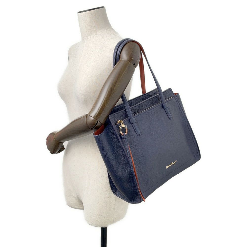 サルバトーレ・フェラガモ トートバッグ エイミー ガンチーニ  レザー Ferragamo バッグ
