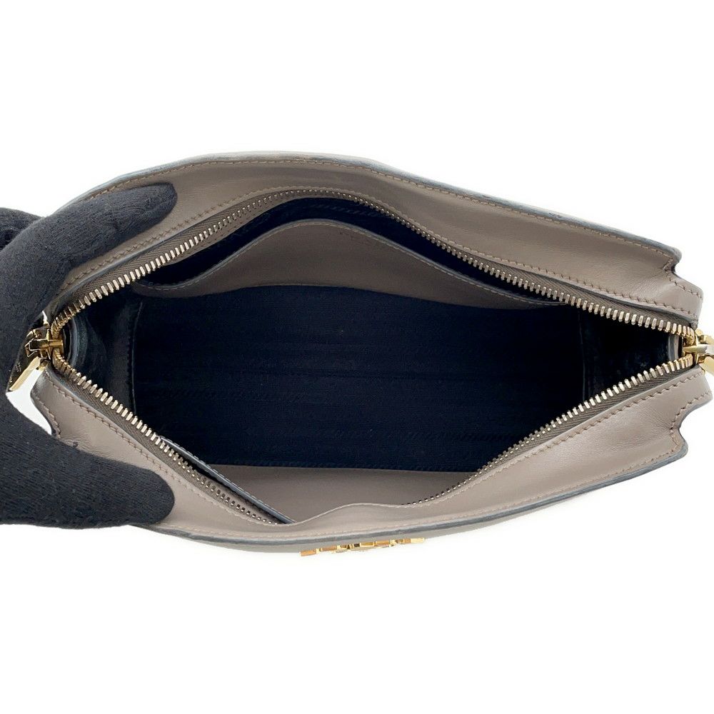 プラダ ショルダーバッグ サフィアーノ レザー 1BH104 PRADA バッグ