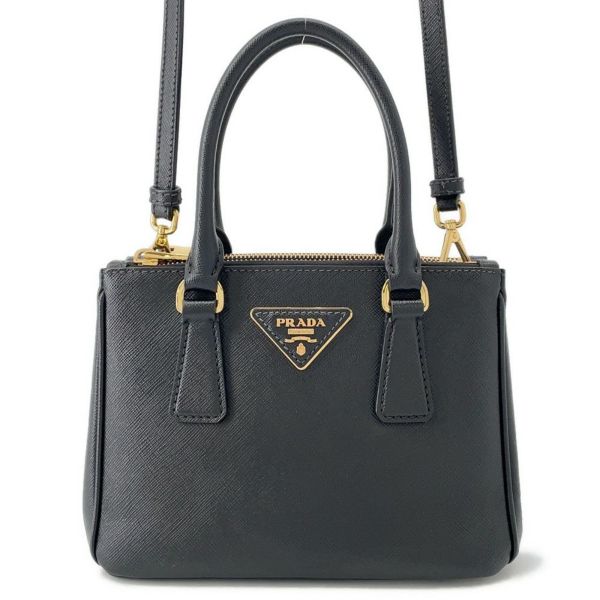 PRADA ハンドバック Prada サフィアーノレザー ハンドバッグ | ブラック | FARFETCH JP