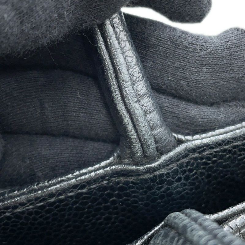 シャネル トートバッグ 復刻トート マトラッセ ココマーク キャビアスキン A01804 CHANEL 黒