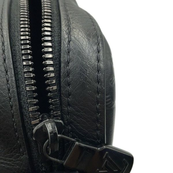 ルイヴィトン ショルダーバッグ モノグラム・シャドウ トリオ・メッセンジャー M46602 LOUIS VUITTON ブラック 黒