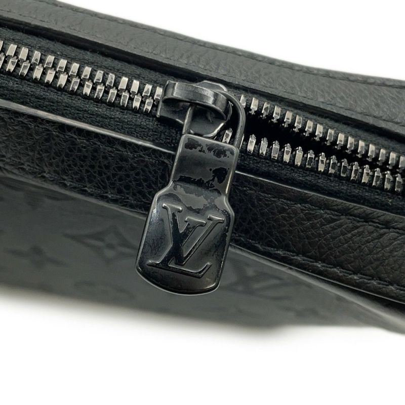 ルイヴィトン ショルダーバッグ モノグラム・シャドウ トリオ・メッセンジャー M46602 LOUIS VUITTON ブラック 黒