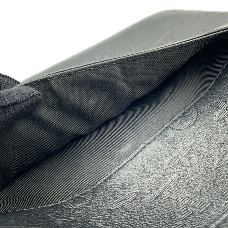 ルイヴィトン ショルダーバッグ モノグラム・シャドウ トリオ・メッセンジャー M46602 LOUIS VUITTON ブラック 黒