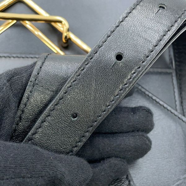 ボッテガヴェネタ ショルダーバッグ ザ クリップ ボックスカーフレザー 652391 BOTTEGA VENETA 黒