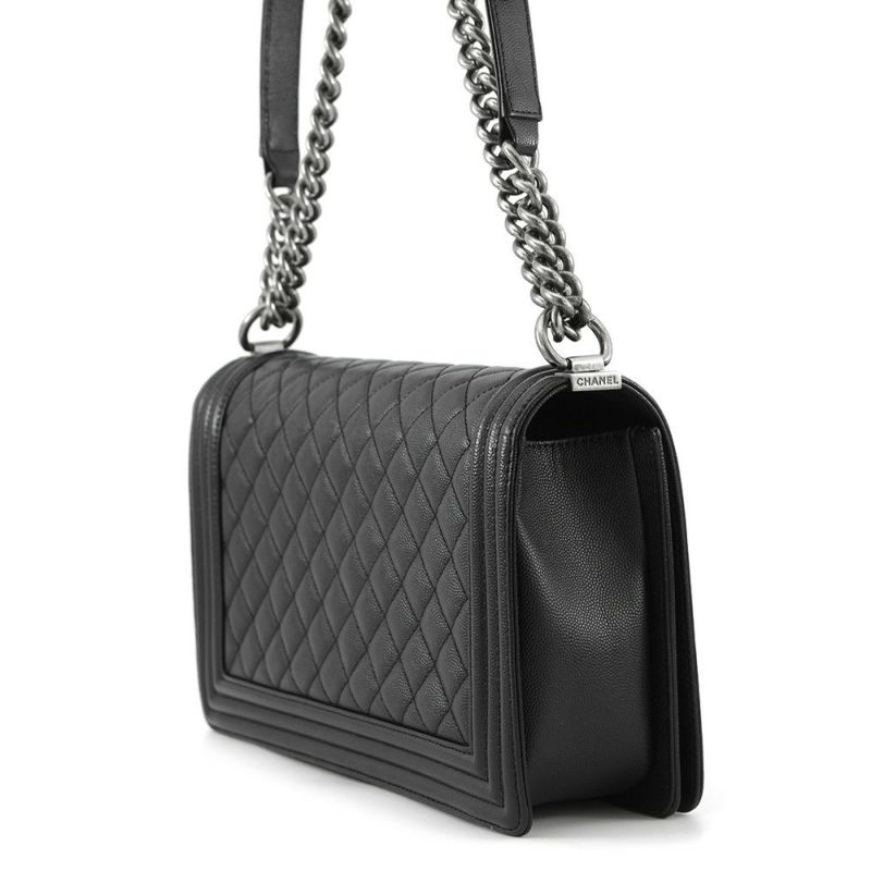 シャネル チェーンショルダーバッグ ボーイシャネル ラージ マトラッセ ココマーク A92193 CHANEL 黒