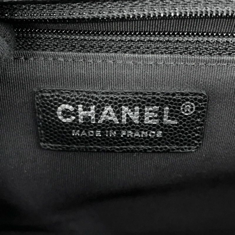 シャネル チェーンショルダーバッグ ボーイシャネル ラージ マトラッセ ココマーク A92193 CHANEL 黒