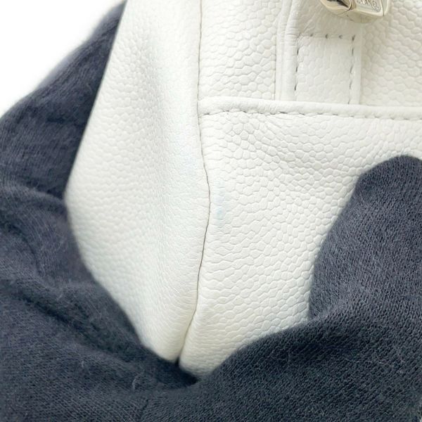 シャネル バックパック ココマーク マトラッセ キャビアスキン AS3530 CHANEL バッグ リュック 白