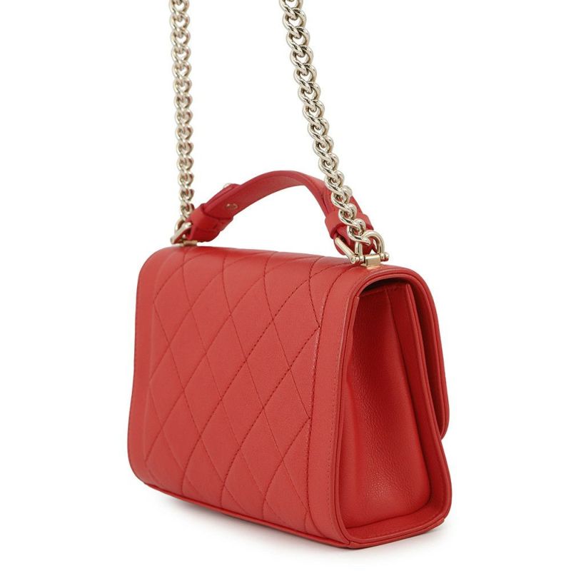 シャネル チェーンショルダーバッグ クリックラベル マトラッセ レザー A93701 CHANEL バッグ