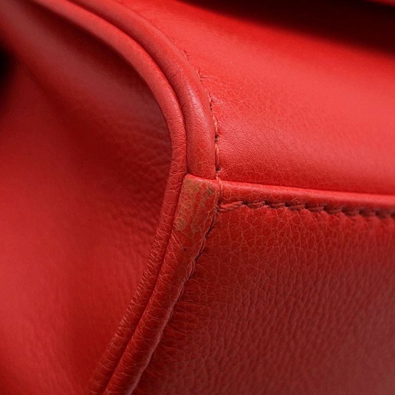 シャネル チェーンショルダーバッグ クリックラベル マトラッセ レザー A93701 CHANEL バッグ