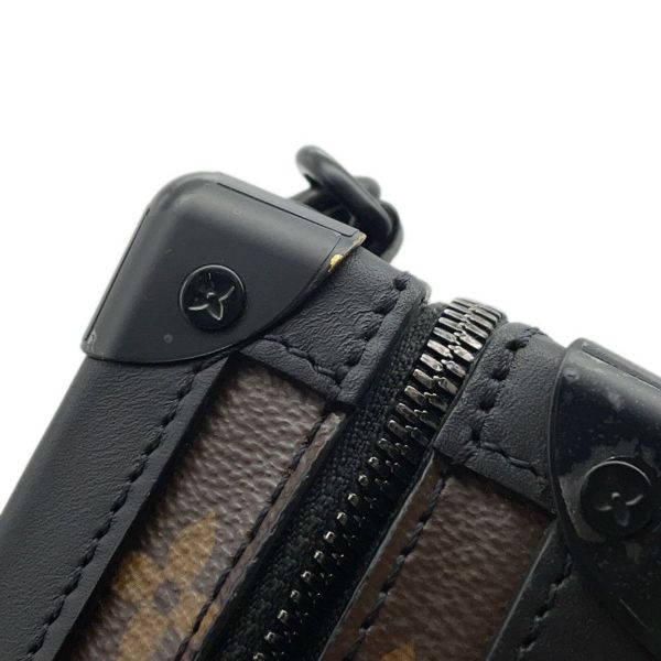 ルイヴィトン ショルダーバッグ モノグラム・タフタージュ ヴァーティカル・ソフトトランク M45044 バッグ 黒 ブラック