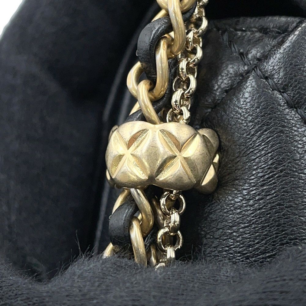 シャネル チェーンショルダーバッグ マトラッセ ココマーク ラムスキン フェイクパール CHANEL 黒