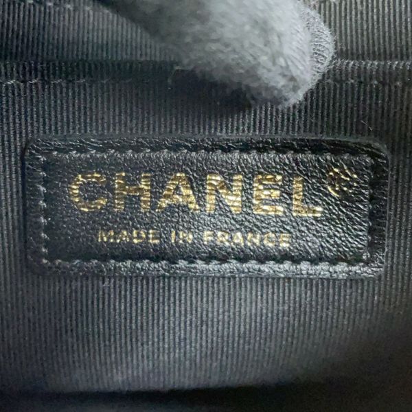 シャネル チェーンショルダーバッグ マトラッセ ココマーク ラムスキン フェイクパール CHANEL 黒