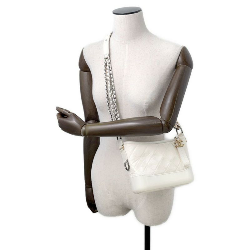 シャネル チェーンショルダーバッグ ガブリエル ドゥ シャネル ホーボー ミニ A93824 CHANEL 2WAYバッグ 白