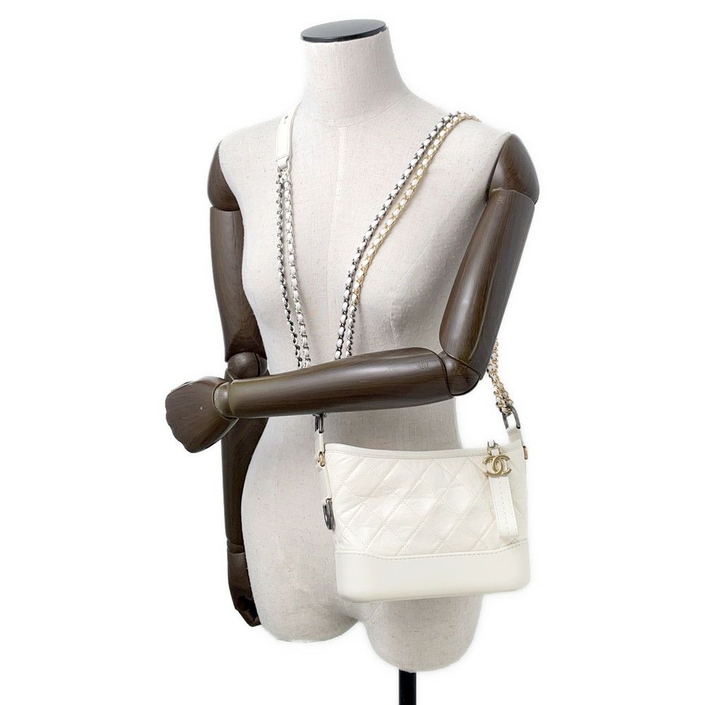 シャネル チェーンショルダーバッグ ガブリエル ドゥ シャネル ホーボー ミニ A93824 CHANEL 2WAYバッグ 白