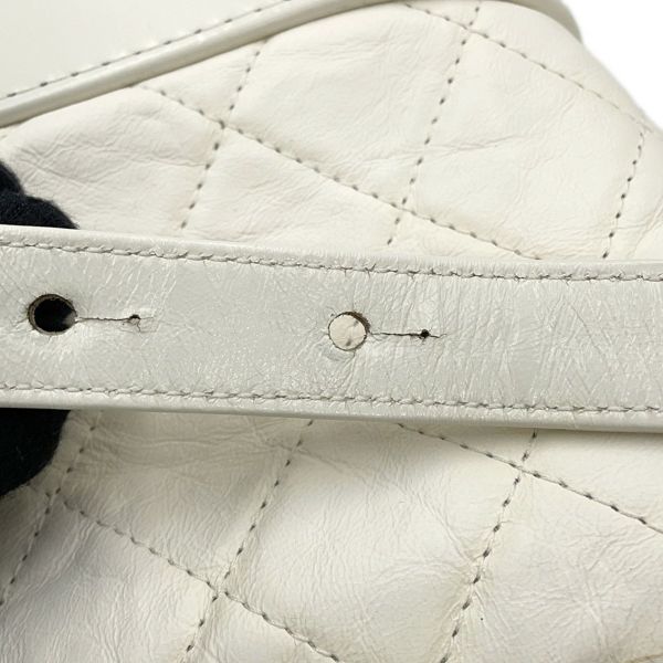 シャネル チェーンショルダーバッグ ガブリエル ドゥ シャネル ホーボー ミニ A93824 CHANEL 2WAYバッグ 白