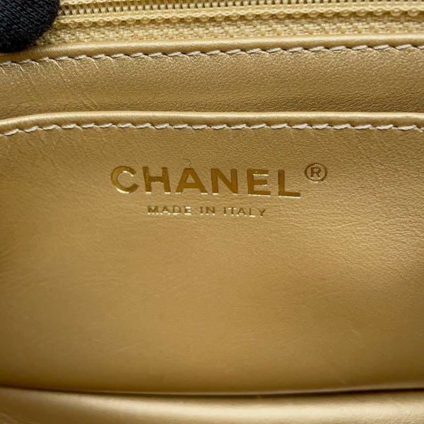 シャネル チェーンショルダーバッグ ミニマトラッセ ラムスキン AS1786 CHANEL ココボール 黒