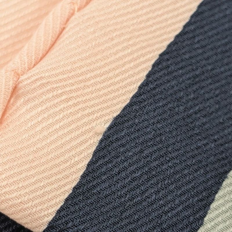 エルメス スカーフ カレ70 ジュール・ドゥ・キャスティング Jour DE CASTING HERMES 2025年春夏